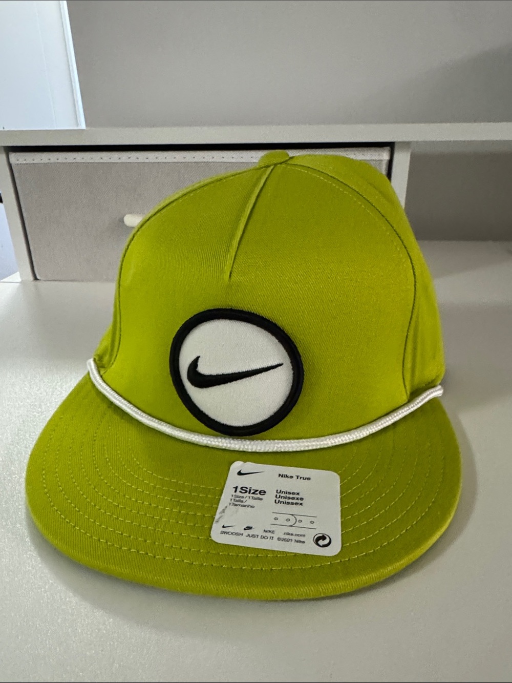 Nike Men’s Golf hat Bright Lime Green Snapback with Rope Trim